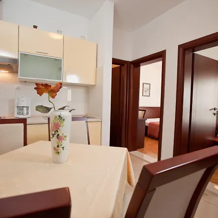 Apartment Agava Begic Makarska